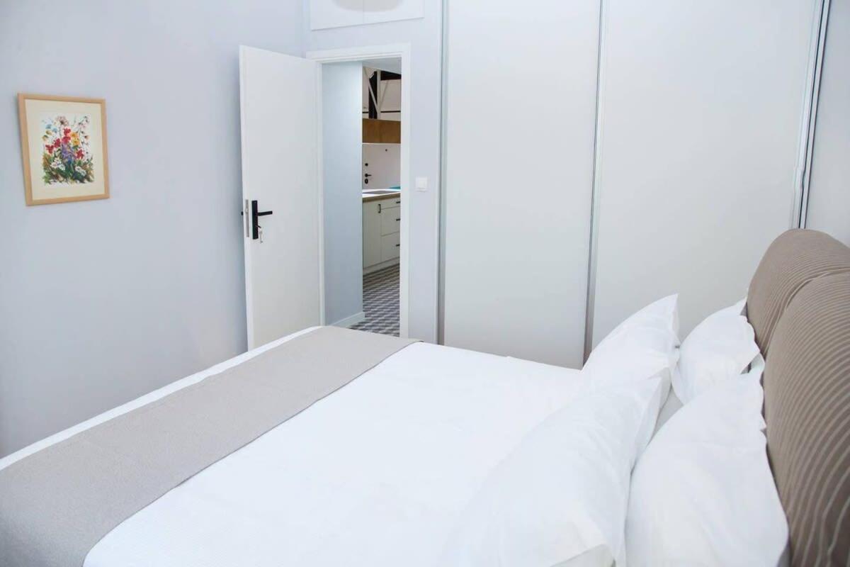 Fully Renovated, Modern Beauty In Central Athens! מראה חיצוני תמונה