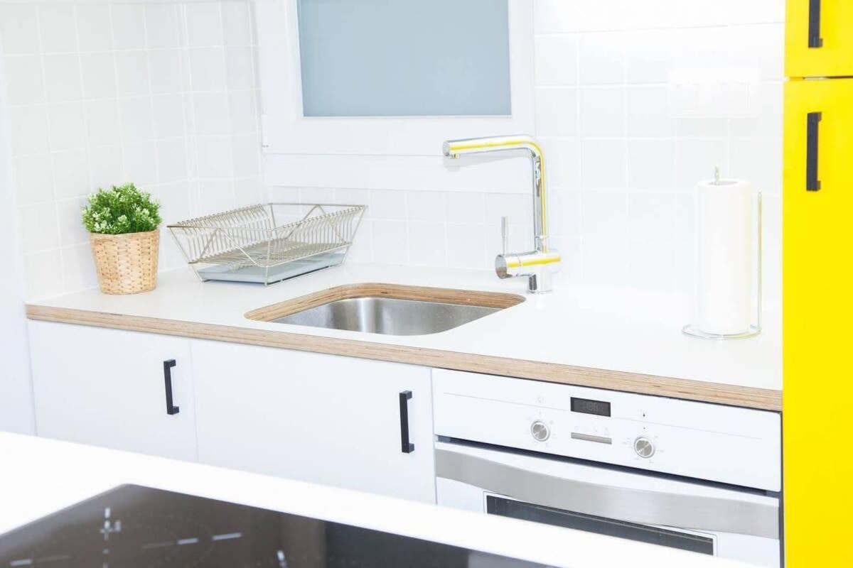 Fully Renovated, Modern Beauty In Central Athens! מראה חיצוני תמונה